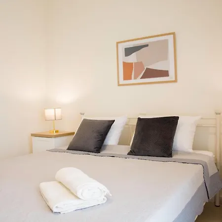 Aurelia Seaside Apartament *