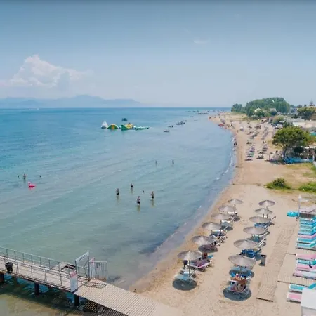 Aurelia Seaside Apartament *