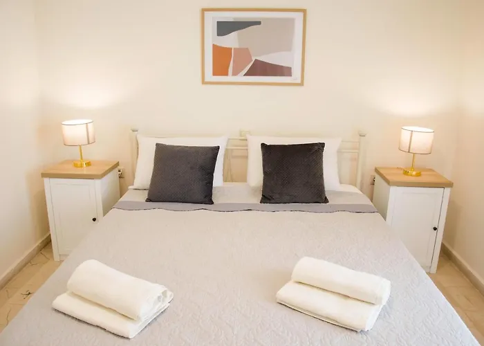 Aurelia Seaside Apartament Kávos